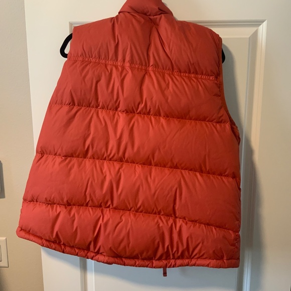 L. L. Bean Down Vest L/Regular - Picture 5 of 5